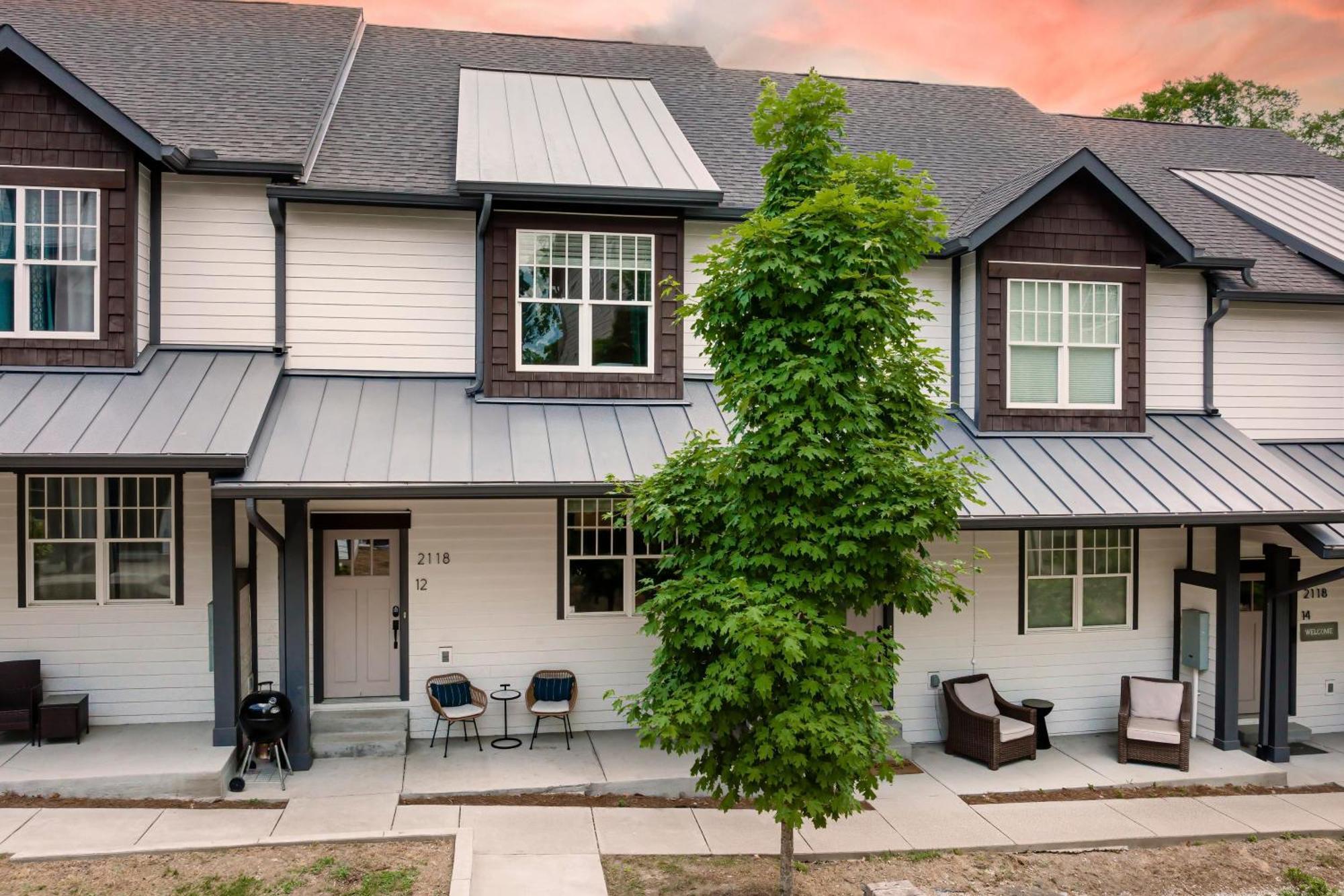 Waverly By Avantstay Nashville-Inspired Townhome W Luxury Kitchen Pool Table Eksteriør billede